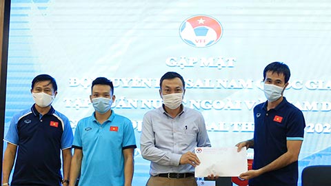 Lãnh đạo VFF gặp gỡ, động viên  giao chỉ tiêu ĐT futsal Việt Nam