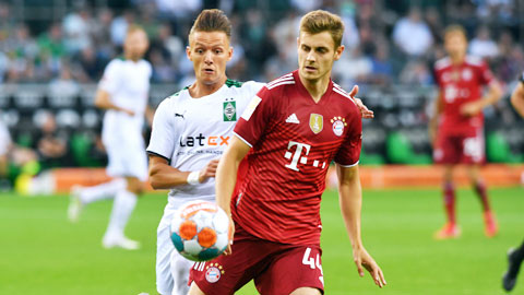 Bayern hài lòng với 'phát hiện mới' Stanisic