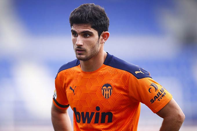 Wolves quan tâm đến Goncalo Guedes