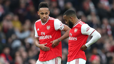 Arsenal xác nhận Aubameyang và Lacazette dương tính Covid-19