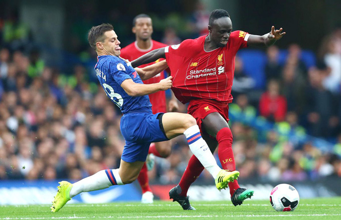 Liverpool và Chelsea cân tài cân sức ở Ngoại hạng Anh