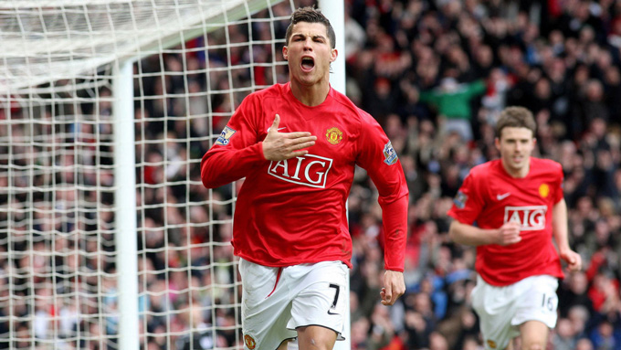 Ronaldo trở lại mái nhà xưa Old Trafford sau 12 năm xa cách