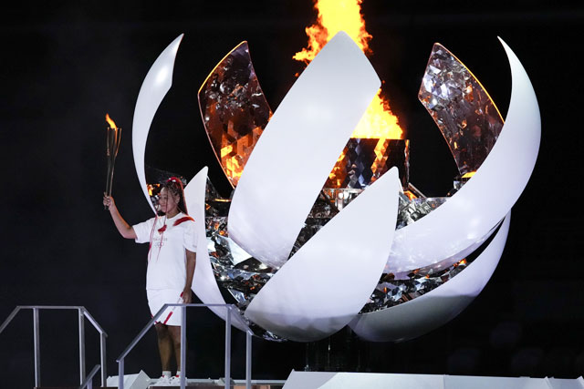 Naomi Osaka vinh dự là người đốt đuốc trong lễ khai mạc Thế vận hội mùa Hè 2020.
