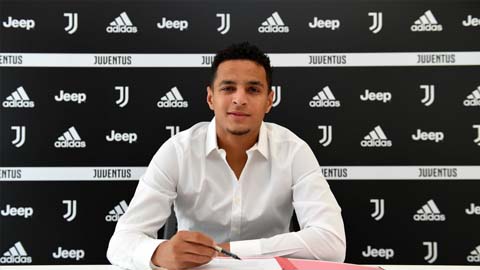 Juventus mua sao trẻ Ihattaren từ PSV