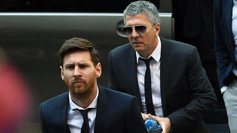 Cha Messi nói gì về Barca sau màn ra mắt PSG của con trai?