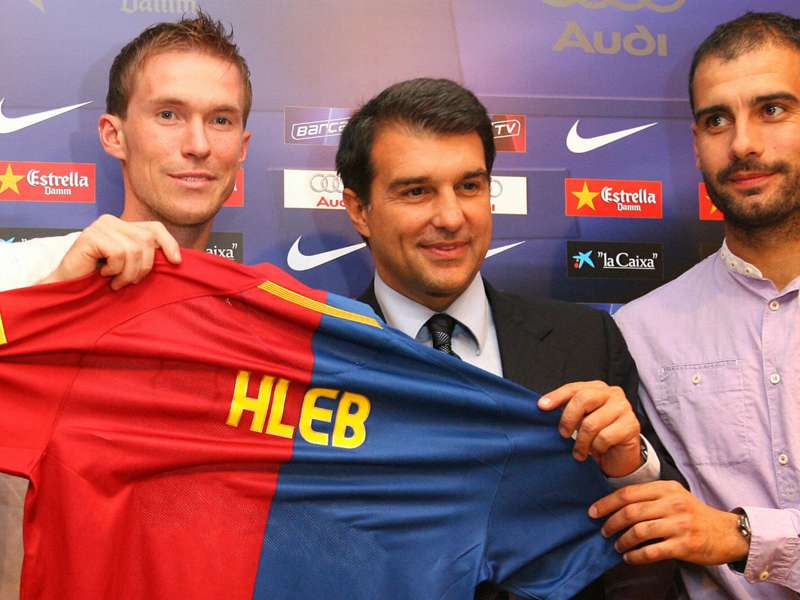 Hleb đã chôn vùi sự nghiệp ở Barca