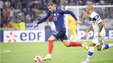 Theo Hernandez gây ấn tượng mạnh trong trận ra mắt ĐT Pháp