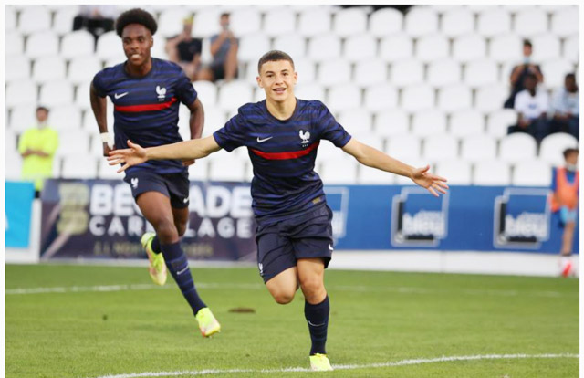Tài năng trẻ Ismael Gharbi sẽ là niềm hy vọng trên hàng công PSG ở trận tới, dù chưa từng đá chính ở Ligue 1!