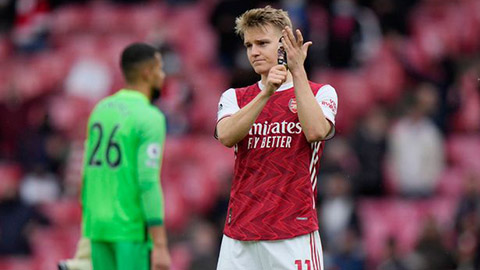 Martin Odegaard tin Arsenal sẽ vô địch… Champions League