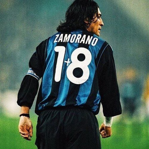 Zamozano trong màu áo Inter