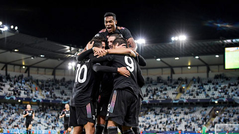  Juventus thắng Malmo: Dybala – Morata là giải pháp thay Ronaldo?
