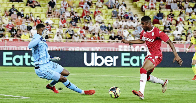  Sau khi rời AZ Alkmaar, Myron Boadu có nhiều cơ hội thể hiện tại Monaco.