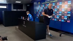 Koeman bỏ ra khỏi phòng họp báo chỉ sau 3 phút Koeman bỏ ra khỏi phòng họp báo chỉ sau 3 phút