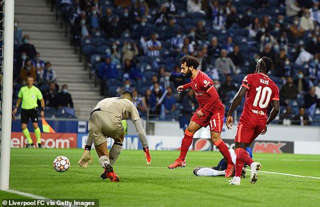 Salah sẽ sớm vượt qua huyền thoại Gerrard để trở thành chân sút số 1 của Liverpool tại Champions League