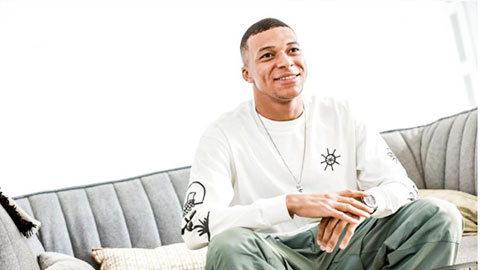 Báo LEquipe phỏng vấn độc quyền Mbappe: "Rời PSG là quyết định của tôi" Báo LEquipe phỏng vấn độc quyền Mbappe: "Rời PSG là quyết định của tôi"