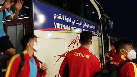 ĐT Việt Nam khép lại nỗi buồn để đến Oman