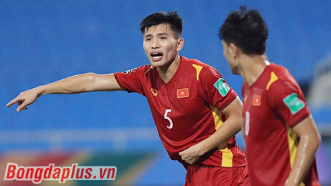HLV Park Hang Seo giải thích việc loại Thanh Bình trước trận Oman