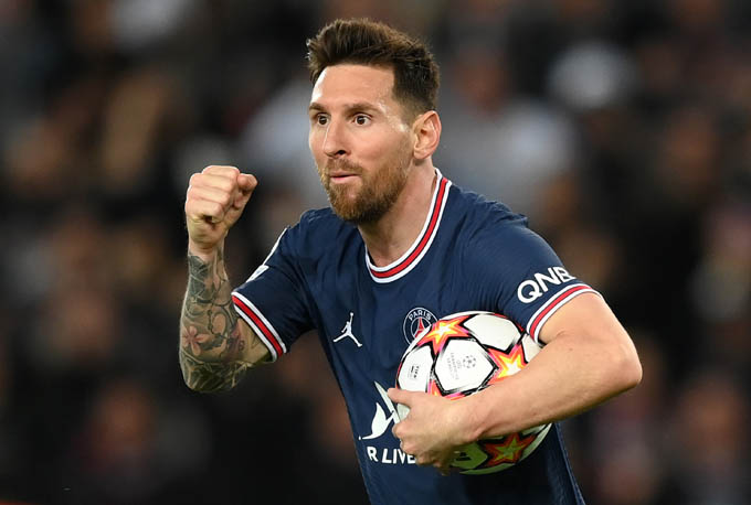 Messi tỏa sáng với cú đúp giúp PSG đánh bại Leipzig