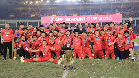 ĐT Việt Nam có nhiều lợi thế để bảo vệ thành công chức vô địch AFF Cup - Ảnh: Đức Cường 