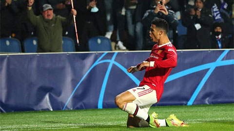 Lập cú đúp vào lưới Atalanta, Ronaldo có thêm kỷ lục mới