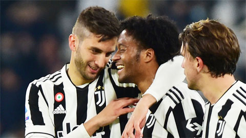Juventus lại hát bài 'phút cuối'