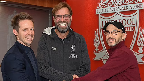 Liverpool chia tay giám đốc thể thao Michael Edwards vào cuối mùa