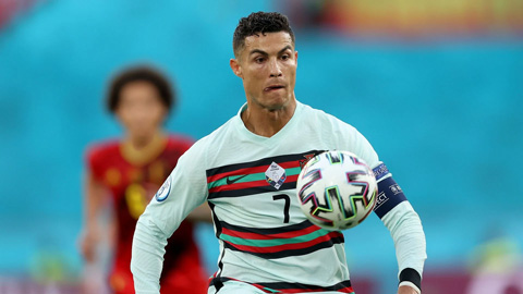 Ronaldo đưa ra phản ứng tuyệt vời sau khi lỡ cơ hội phá kỷ lục