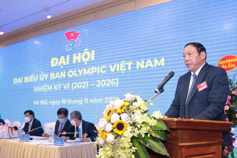 Bộ trưởng Bộ VH-TT & DL Nguyễn Văn Hùng phát biểu tại đại hội