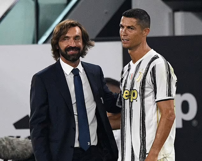 Pirlo không thể giúp Juventus gặt hái thành công với Ronaldo