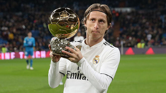 Luka Modric: Ở tuổi 36, anh vẫn là một trong những cầu thủ xuất sắc nhất thế giới, nhưng lại không thể cùng Real giành được các danh hiệu ở mùa trước. Dù vậy, Modric vẫn truyền cảm hứng đưa ĐT Croatia dự World Cup 2022