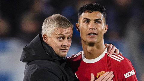 Đại diện của Ronaldo tác động để MU sa thải Solskjaer?