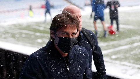 Bão tuyết khiến trận Burnley vs Tottenham bị hoãn