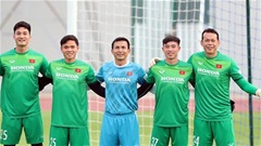 Tại sao HLV Park Hang Seo chọn 4 thủ môn ĐT Việt Nam sang Singapore?