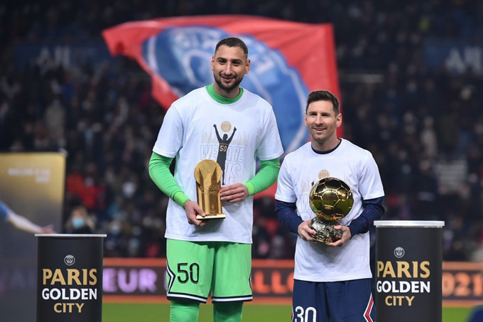 Messi và Donnarumma giới thiệu giải thưởng cá nhân trước trận đấu
