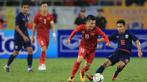 Chanathip (phải) và Quang Hải đều là những ngôi sao rất được kỳ vọng sẽ tỏa sáng tại AFF Cup 2020 Ảnh: ĐỨC CƯỜNG