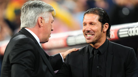 HLV Simeone (phải) sẽ gặp lại Ancelotti sau 6 năm rưỡi