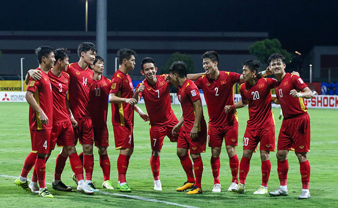 ĐT Việt Nam chỉ giành ngôi nhì bảng B và sẽ gặp Thái Lan ở bán kết