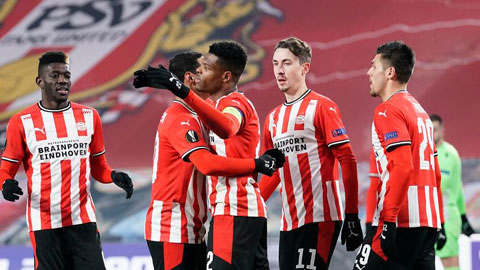 Soi kèo PSV vs Go Ahead Eagles, 00h45 ngày 24/12: Xỉu góc cả trận