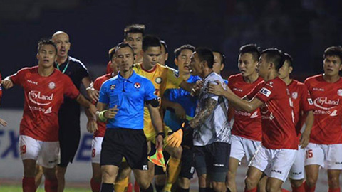 Cầu thủ Thanh Hoá ngăn đội bạn hành hung trọng tài được đề cử giải Fair Play 2021