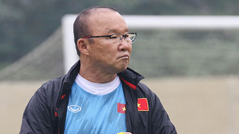 HLV Park Hang Seo tranh thủ rèn lối chơi mới cho ĐT Việt Nam trước kỳ nghỉ 10 ngày 