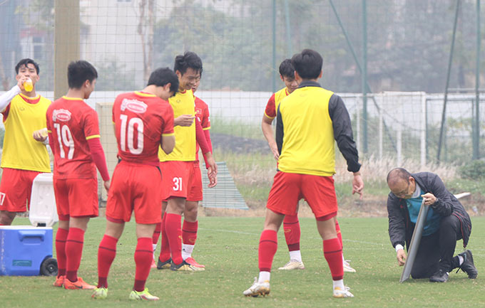 Vị HLV người Hàn Quốc hy vọng ĐT Việt Nam sẽ thể hiện diện mạo tích cực ở 2 trận đấu gặp Australia (27/1) và Trung Quốc (1/2) tại vòng loại World Cup 2022