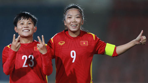 ĐT Nữ Việt Năm ăn mừng chiến thắng