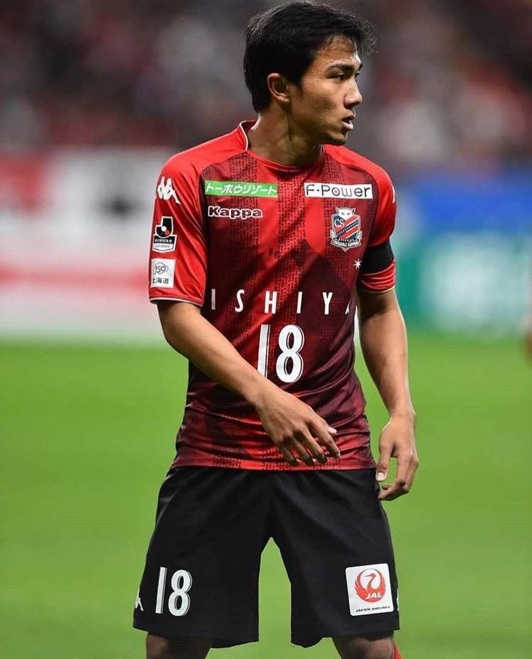 Chanathip gia nhập ĐKVĐ J.League Kawasaki Frontale với bản hợp đồng kỷ lục 