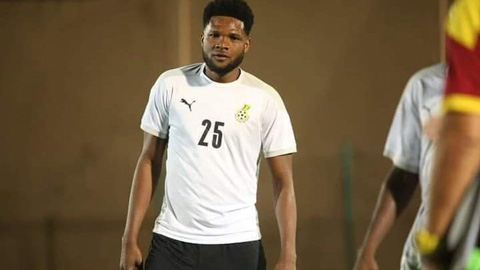 Tiền đạo ĐT Ghana bị cấm thi đấu 3 trận vì hành vi không thể chấp nhận