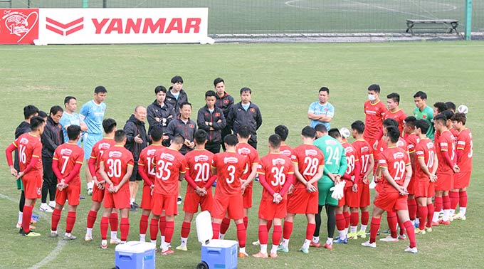 Chiều ngày 19/1, đội tuyển Việt Nam tiếp tục bước vào tập luyện chuẩn bị cho trận đấu với Australia, trong khuôn khổ lượt trận thứ 7 vòng loại thứ 3 World Cup 2022 khu vực châu Á. 