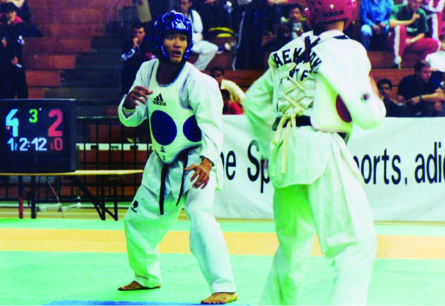  Nhất Thống và tấm HCV taekwondo hạng 58 kg tại Asian Games 1998