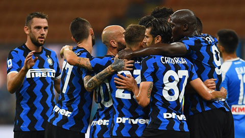 Kết quả Inter Milan 2-1 Venezia: Dzeko tỏa sáng phút cuối, Inter nới rộng khoảng cách với Milan