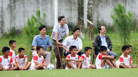 Bầu Đức đã từng bỏ rất nhiều công sức và tiền bạc với hy vọng đào tạo ra những cầu thủ tài năng cho bóng đá Việt Nam