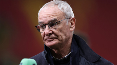 Ranieri sắp bị sa thải chỉ 3 tháng nhận chức