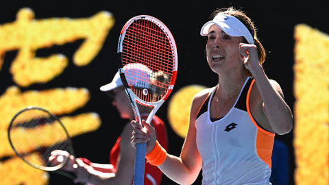 Australian Open 2022: Kỷ lục vô danh Alize Cornet & cột mốc ngọt ngào
